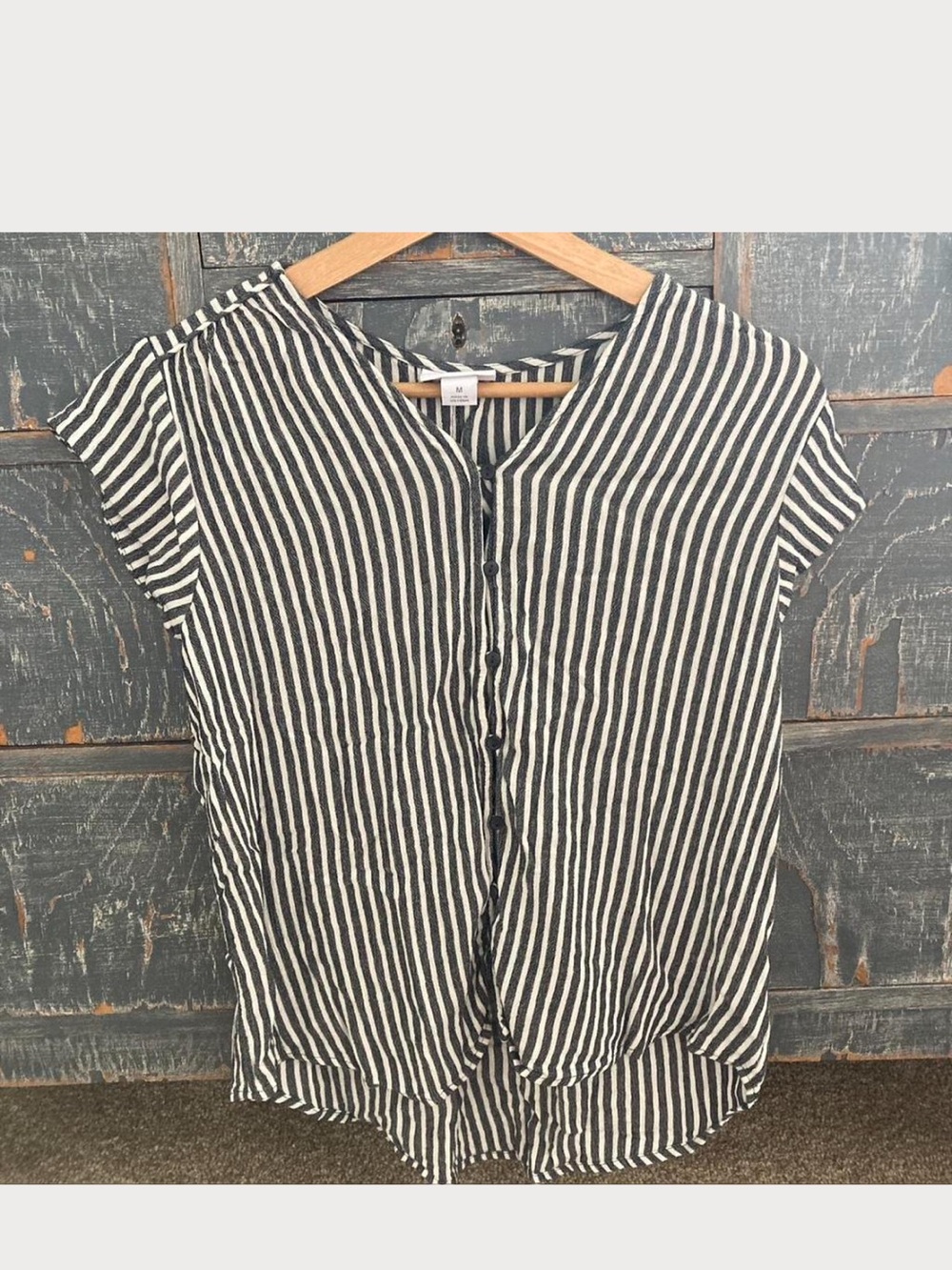 Liz Claiborne Black & White Striped Button-Front Blouse